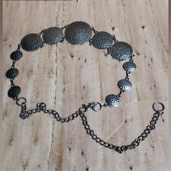 Hammered Metal Chain Belt - Picture 3 of 3